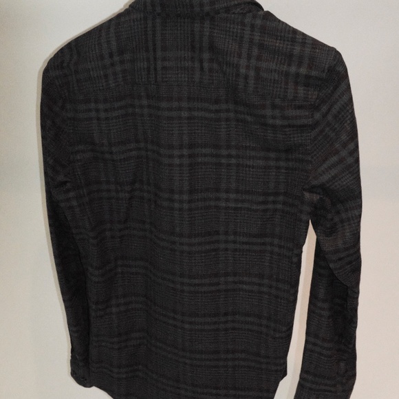 Calibrate Button up - Picture 4 of 5